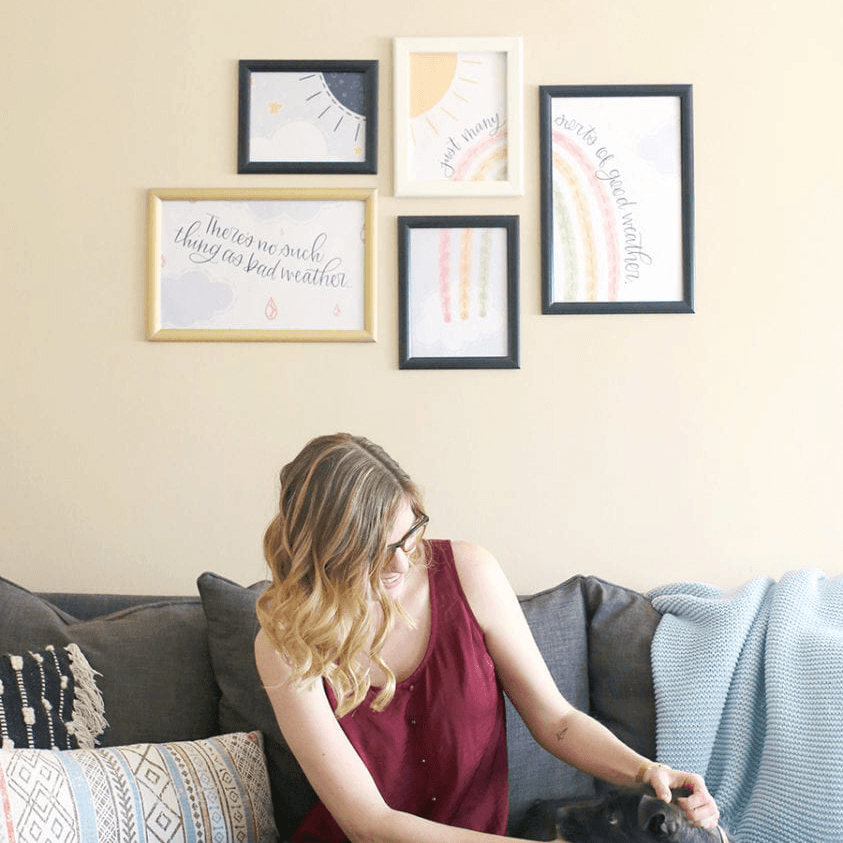 Create a stylish and easy to change gallery wall with SnapeZo®!